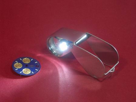 Sehr hochwertige LED Juwelier Lupe 