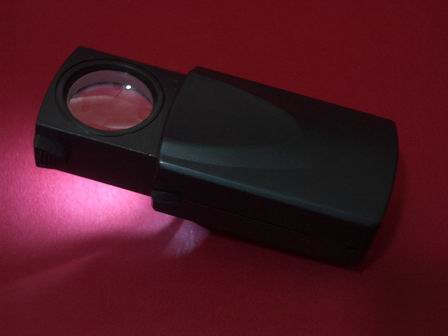 Ausziehbare beleuchtete Lupe 30fache Vergrößerung Linsendurchmesser 21mm 