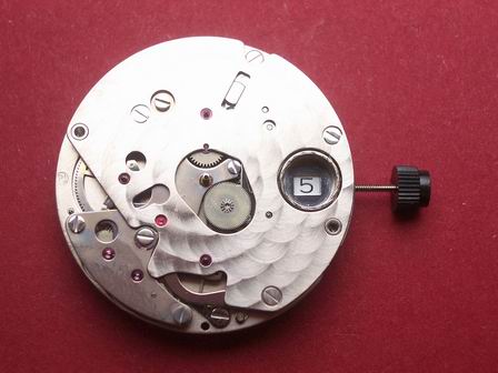 Baume & Mercier Uhrwerk mit Chronographen Modul Cal. BM13283A, Datum bei der 3, ohne Stundenrad , (Uhrwerk nur im Vorabtausch) 