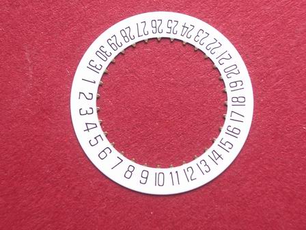 Cartier 87 Datumsscheibe, schwarze Schrift auf weißem Grund Datumsfenster bei der 6 