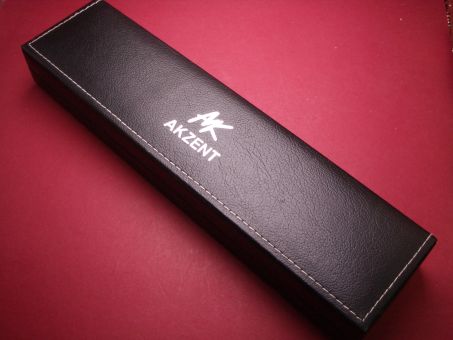 Akzent-Lederbox für Uhren oder Armbänder, 7,5cm x 4,0cm x 29,7cm, schwarz 