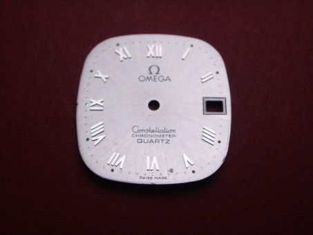 Omega Zifferblatt, ca. 23,3mm x 24,2mm, silber mit silberfarbenen Inlays, für Constellation 